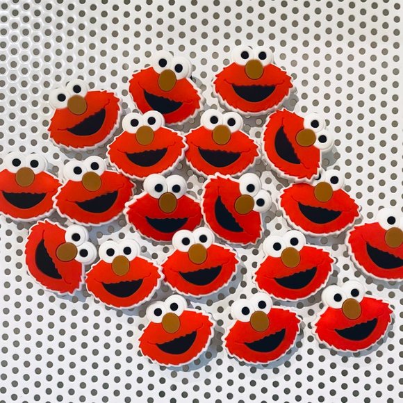 Lot of 20 Elmo Shoe Charms + FREE Gift w/ALL orders (HYB022-13) - Picture 1 of 2
